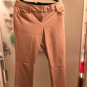 Express khaki columnist barely boot, size 6L